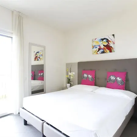 Belvedere Hotel 3*