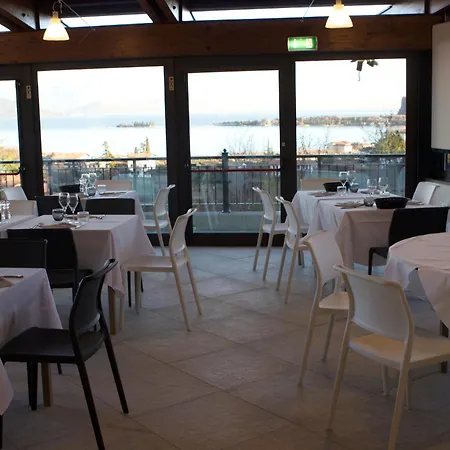 Hotel Belvedere 3*
